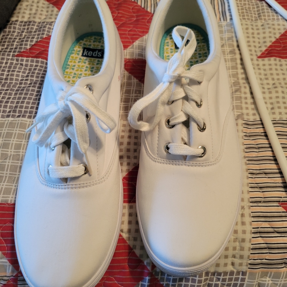 Keds Tennis shoes